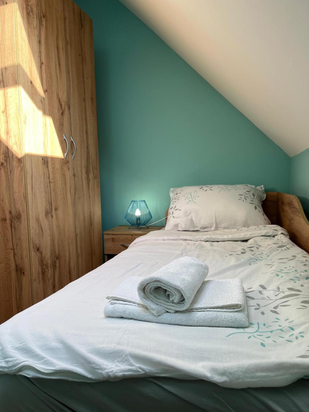 Wooden House Ante Self Check - In And Check - Out Apartment Otocac Exterior photo