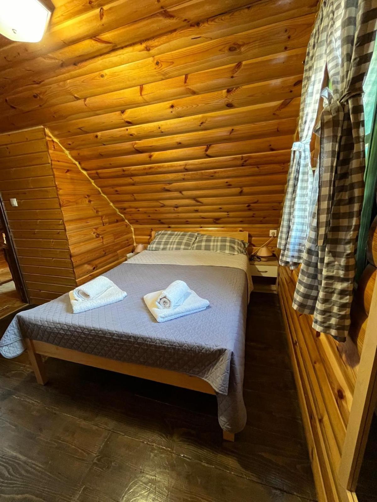Wooden House Ante Self Check - In And Check - Out Apartment Otocac Exterior photo
