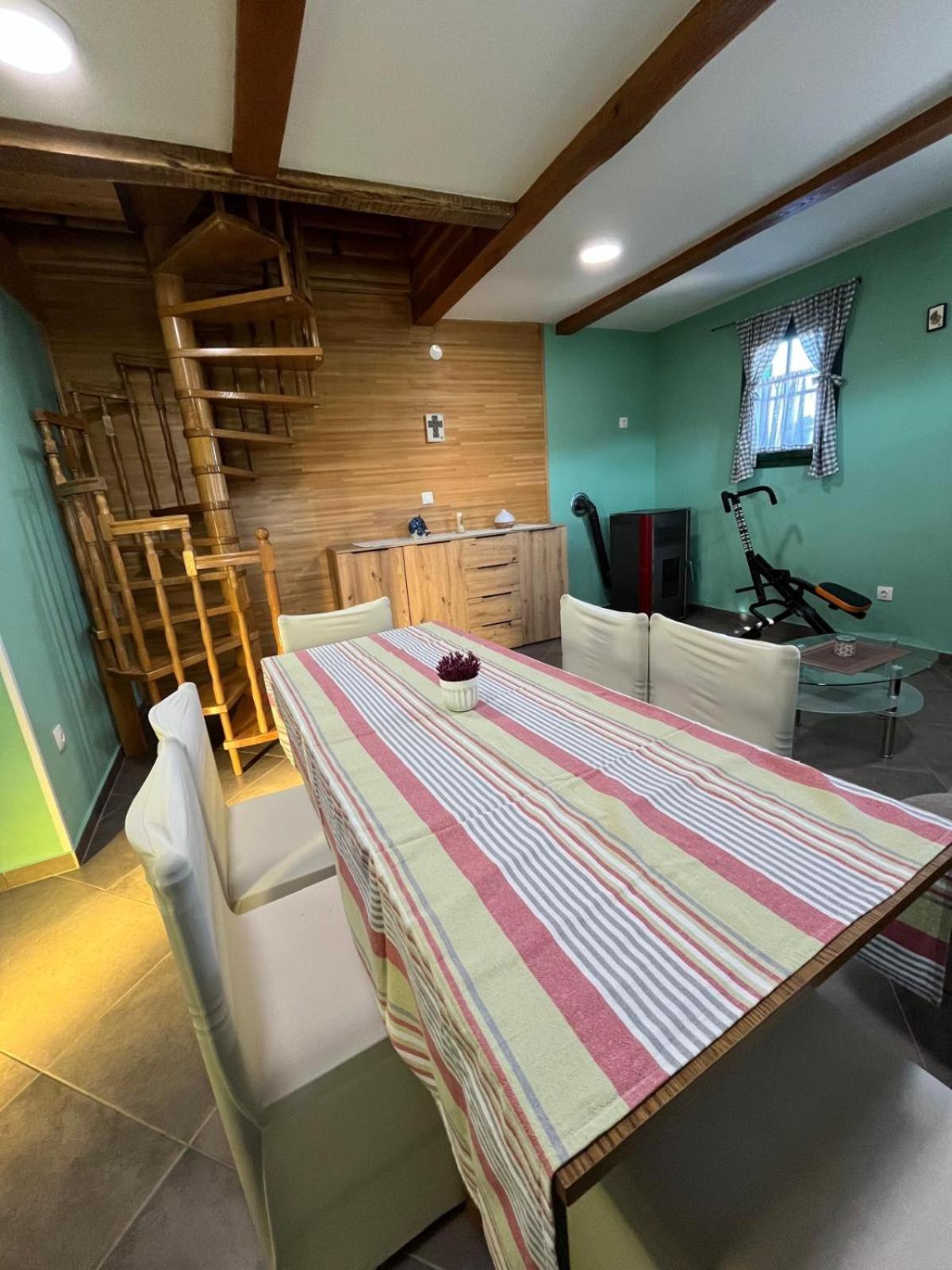 Wooden House Ante Self Check - In And Check - Out Apartment Otocac Exterior photo