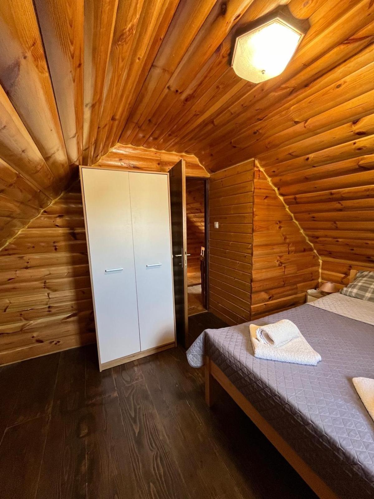 Wooden House Ante Self Check - In And Check - Out Apartment Otocac Exterior photo